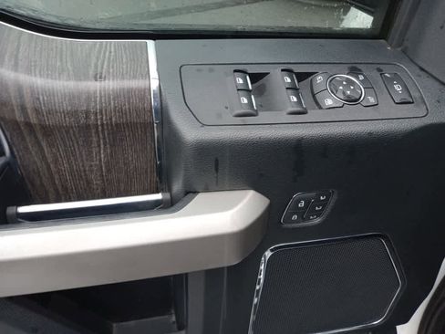 Used 2020 Ford F350 Lariat w/ Lariat Ultimate Package image 17