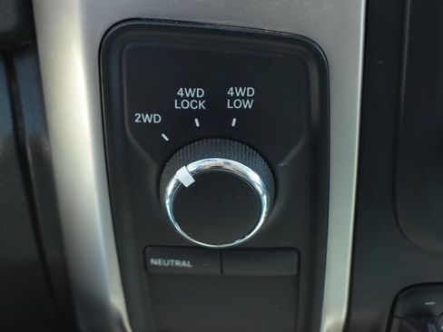 Used 2017 RAM 2500 SLT AWD/4WD image 27