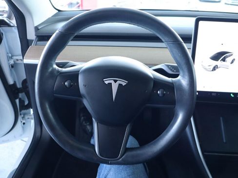 Used 2018 Tesla Model 3 Mid Range RWD image 20