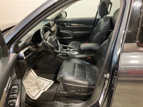 Used 2022 Kia Telluride SX image 26