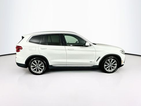 Used 2018 BMW X3 xDrive30i AWD/4WD image 10