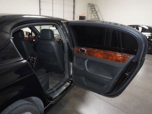 Used 2008 Bentley Flying Spur Flying Spur image 23