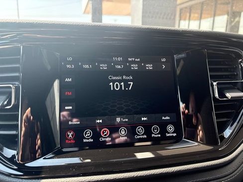 Used 2022 Dodge Durango GT AWD/4WD image 12
