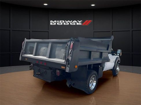 Used 2011 Ford F550 4x4 Regular Cab Super Duty w/ Payload Upgrade Pkg image 7