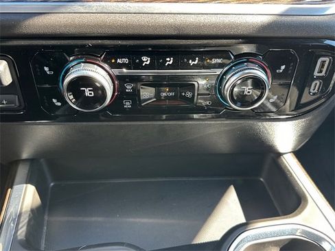 Used 2025 GMC Sierra 1500 Elevation image 24