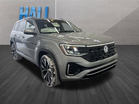 New 2026 Volkswagen Atlas SEL Premium R-Line image 7