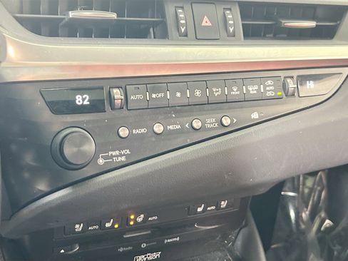 Used 2019 Lexus ES 350 F Sport image 15