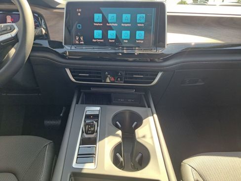 New 2026 Volkswagen Atlas SE image 20