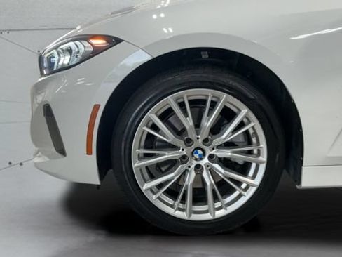 Used 2023 BMW 330i xDrive Sedan w/ Convenience Package AWD/4WD image 25