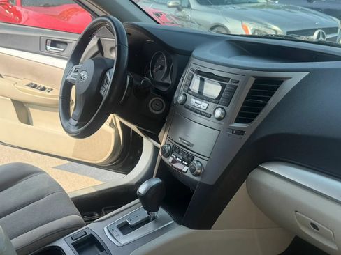 Used 2013 Subaru Legacy 2.5i Premium w/ All-Weather Pkg AWD/4WD image 13