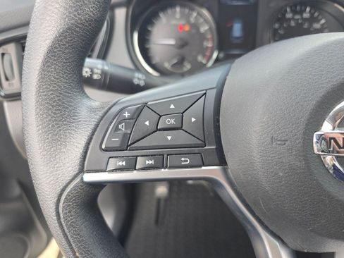 Used 2017 Nissan Rogue S w/ Appearance Package image 15