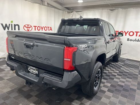 Used 2025 Toyota Tacoma SR5 image 8
