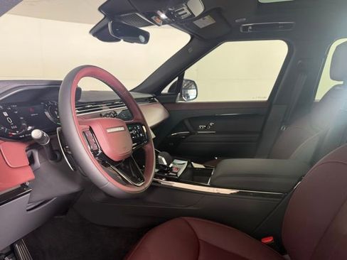 New 2025 Land Rover Range Rover Sport Dynamic SE AWD/4WD image 34
