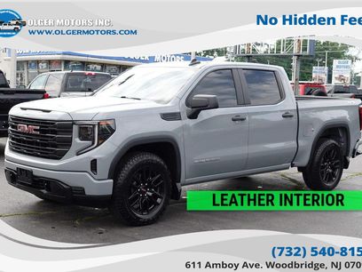 Used 2024 GMC Sierra 1500 Pro w/ Graphite Edition