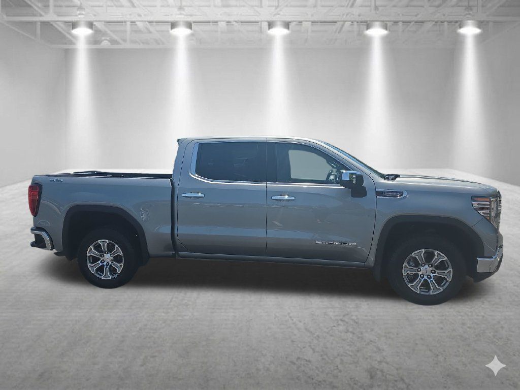 Used 2024 GMC Sierra 1500 SLT AWD/4WD image 2