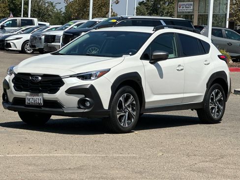 Used 2024 Subaru Crosstrek 2.0i Premium w/ Popular Package #3 AWD/4WD image 8