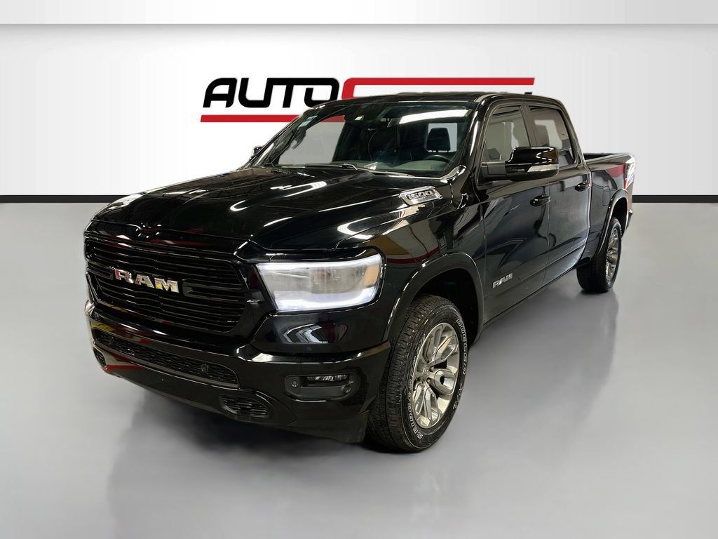 Used 2022 RAM 1500 Laramie w/ Sport Appearance Package AWD/4WD image 3