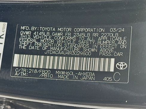 Used 2024 Toyota Prius LE FWD image 12