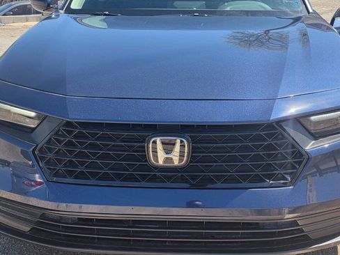 Used 2024 Honda Accord EX image 18