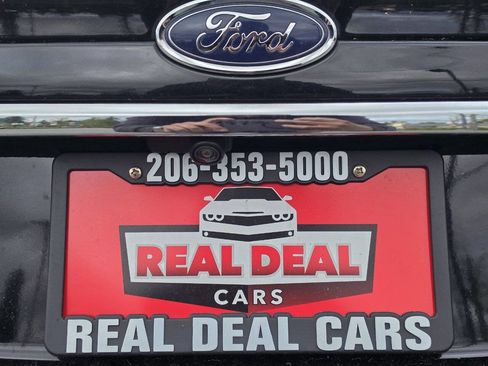 Used 2018 Ford Fusion Titanium AWD/4WD image 17