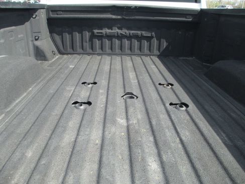 Used 2021 GMC Sierra 2500 Denali w/ Denali Ultimate Package image 8