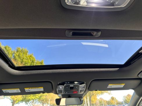 Certified 2025 Hyundai Santa Cruz Limited image 19