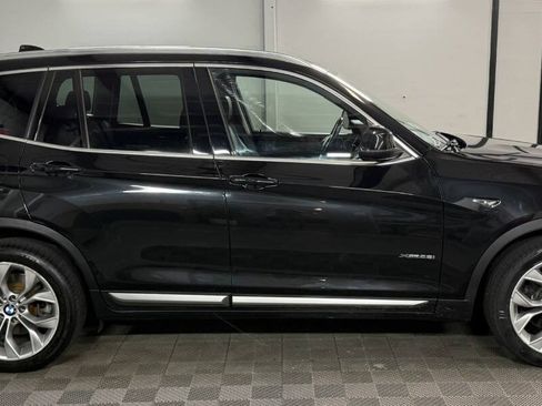 Used 2016 BMW X3 xDrive28i AWD/4WD image 2