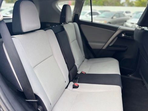 Used 2017 Toyota RAV4 XLE image 15