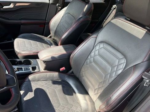 Used 2023 Ford Escape ST-Line Elite w/ Premium Technology Package AWD/4WD image 20
