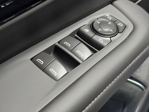 New 2026 Chevrolet Suburban LT w/ Comfort Package image 22