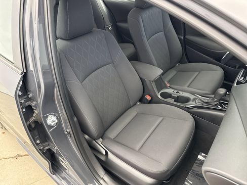 Used 2024 Toyota Corolla LE image 17