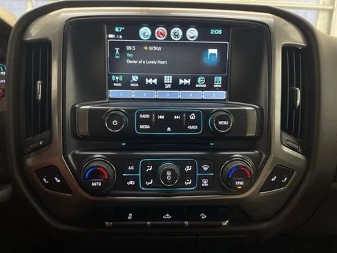 Used 2018 Chevrolet Silverado 1500 LT w/ All Star Edition image 17