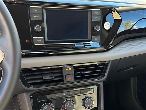 Used 2024 Volkswagen Taos S image 24