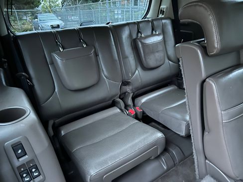 Used 2014 Lexus GX 460 Luxury image 19