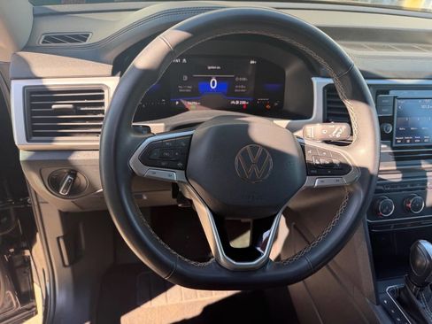 Used 2022 Volkswagen Atlas SE AWD/4WD image 12