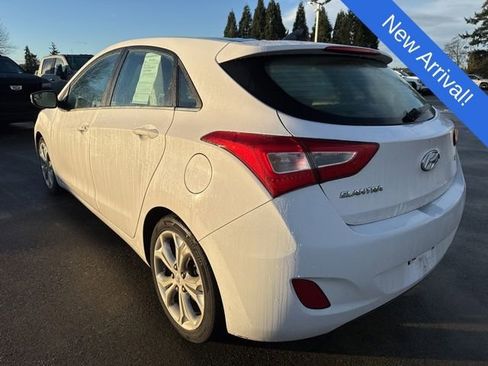 Used 2014 Hyundai Elantra GT w/ Option Group 03 image 5