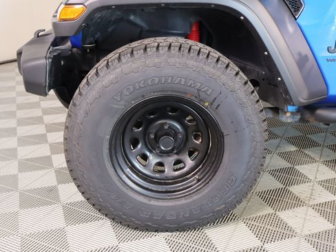 Used 2022 Jeep Wrangler Unlimited Sport AWD/4WD image 16