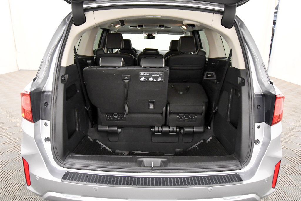 Certified 2026 Honda Odyssey Touring image 7