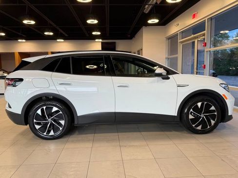 Used 2022 Volkswagen ID.4 Pro RWD image 14