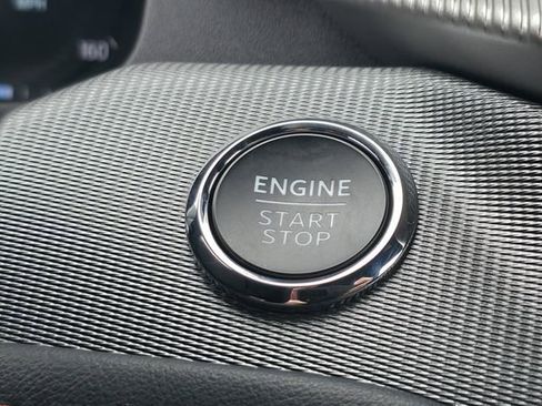 Certified 2025 Ford Explorer ST-Line w/ Premium Package image 19