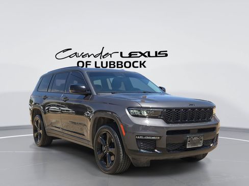 Used 2023 Jeep Grand Cherokee L Limited w/ Black Appearance Package AWD/4WD image 1