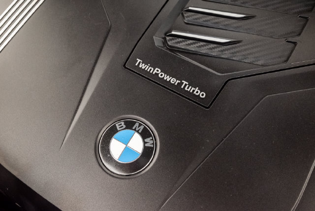 Used 2019 BMW X5 xDrive40i w/ Executive Package AWD/4WD image 4