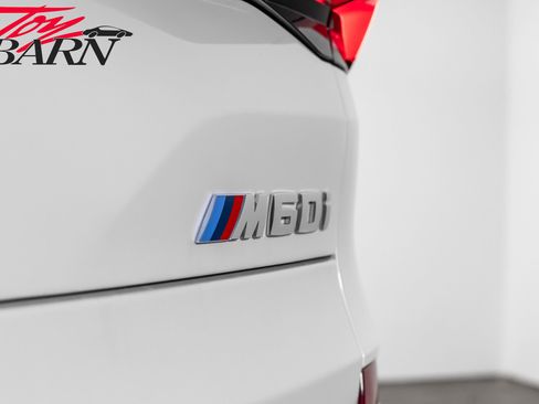 Used 2024 BMW X5 M60i image 16