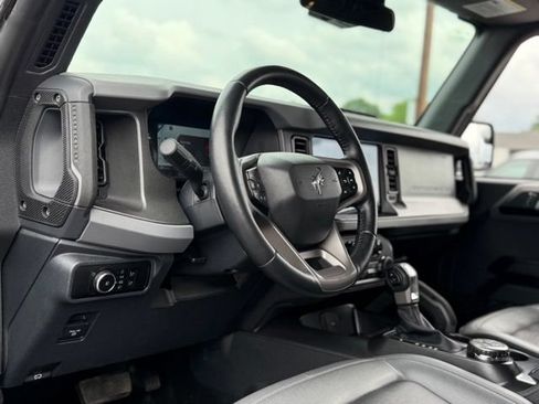 Certified 2024 Ford Bronco Big Bend w/ Sasquatch Package AWD/4WD image 10