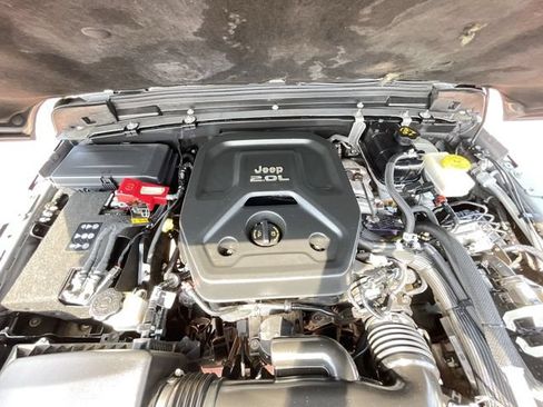 Used 2020 Jeep Wrangler Unlimited Sport S AWD/4WD image 25