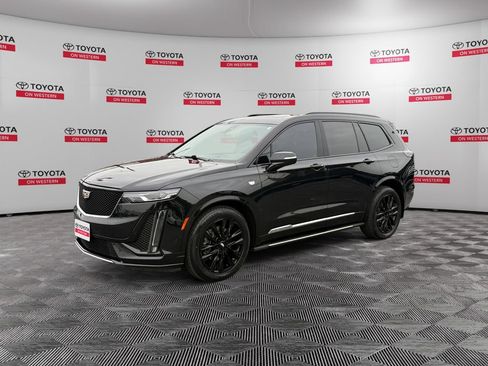 Used 2021 Cadillac XT6 Sport AWD/4WD image 1