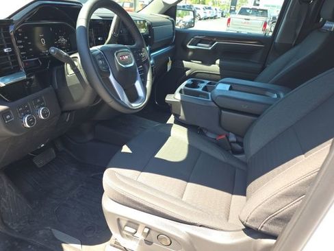 Used 2026 GMC Sierra 1500 Elevation AWD/4WD image 11