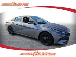 Used 2023 Hyundai Elantra SEL w/ Cargo Package image 1