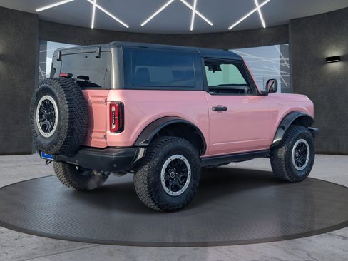 Used 2023 Ford Bronco Badlands w/ Sasquatch Package image 6