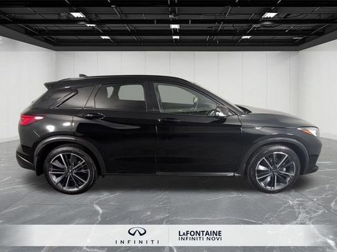 Used 2024 INFINITI QX50 Sport image 6